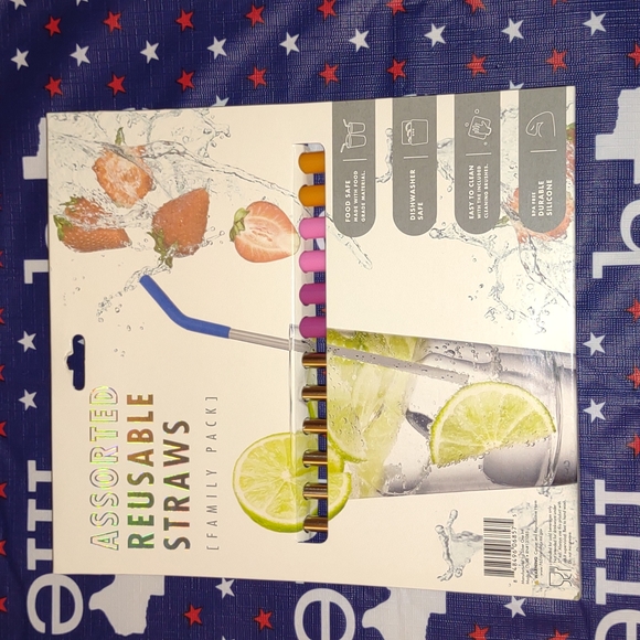 New Assortment of Reusable Straws - Picture 6 of 7